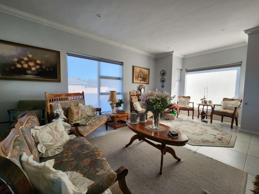 3 Bedroom Property for Sale in Monte Christo Western Cape